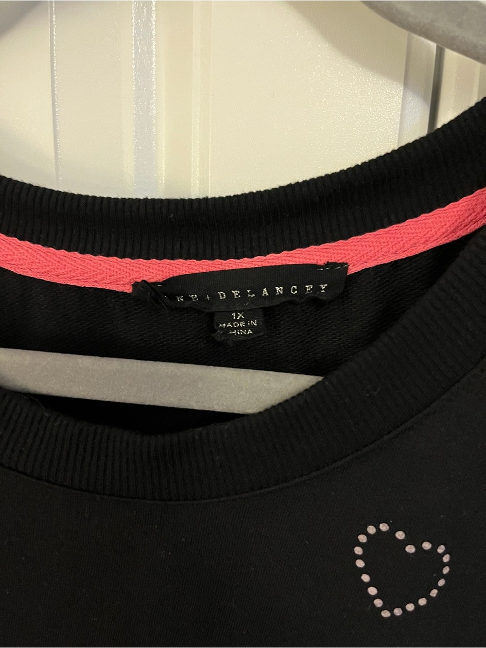 Jane & Delancey sweatshirts - Picture 2 of 5